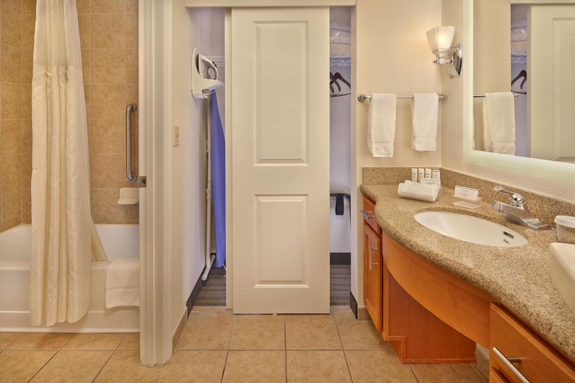 Homewood Suites By Hilton Daytona Beach Speedway-Airport Bagian luar foto