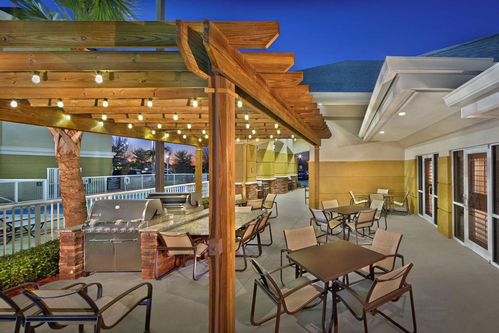 Homewood Suites By Hilton Daytona Beach Speedway-Airport Bagian luar foto