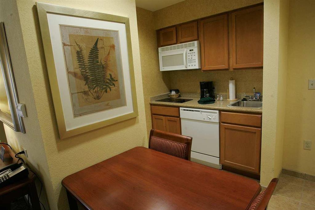Homewood Suites By Hilton Daytona Beach Speedway-Airport Ruang foto
